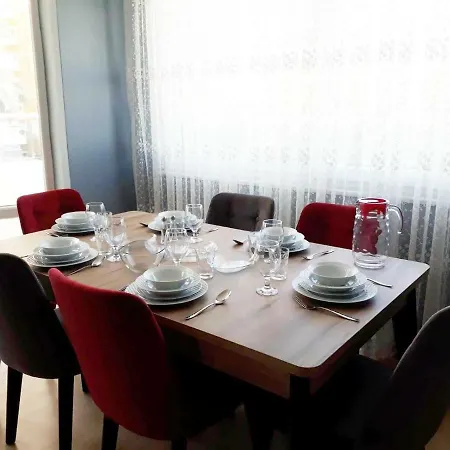 Barbaros Caddesi Apt Apartment *